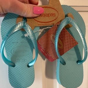 NWT kids teal blue Havaianas sz. 23-24 US 9C